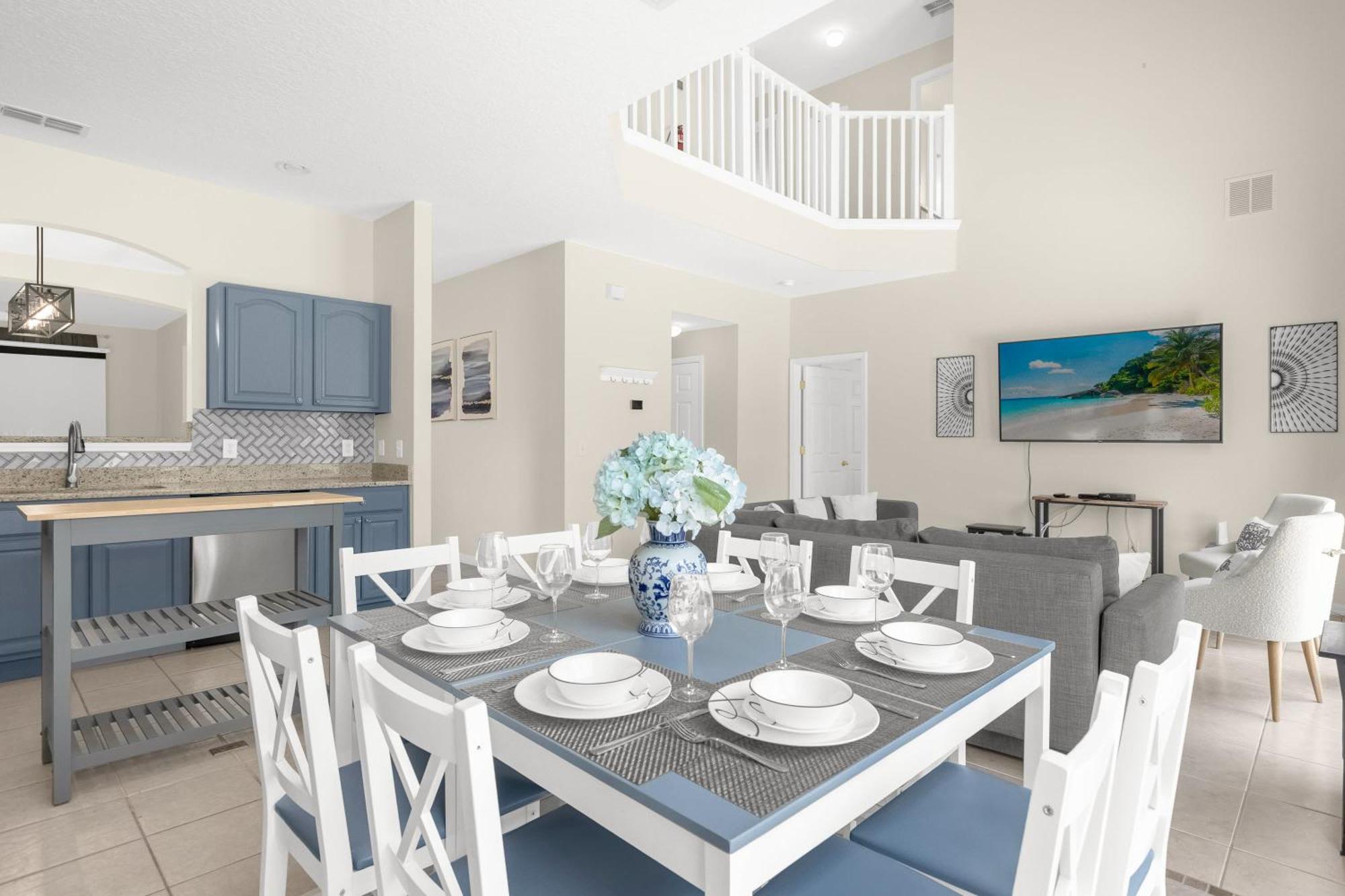 Large Spacious Home W Private Pool & Hot Tub Davenport Esterno foto